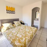 Apartman Malibu Village *