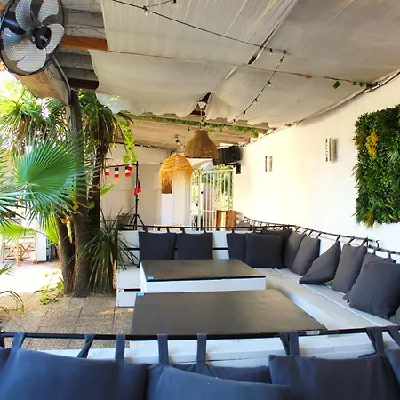 T3 Duplex Malibu Village Pass Piscine En Supplément 2 A 8 Personnes * Canet-en-Roussillon