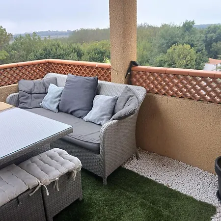 Malibu Village Apartment