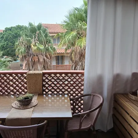 Apartman Malibu Village *